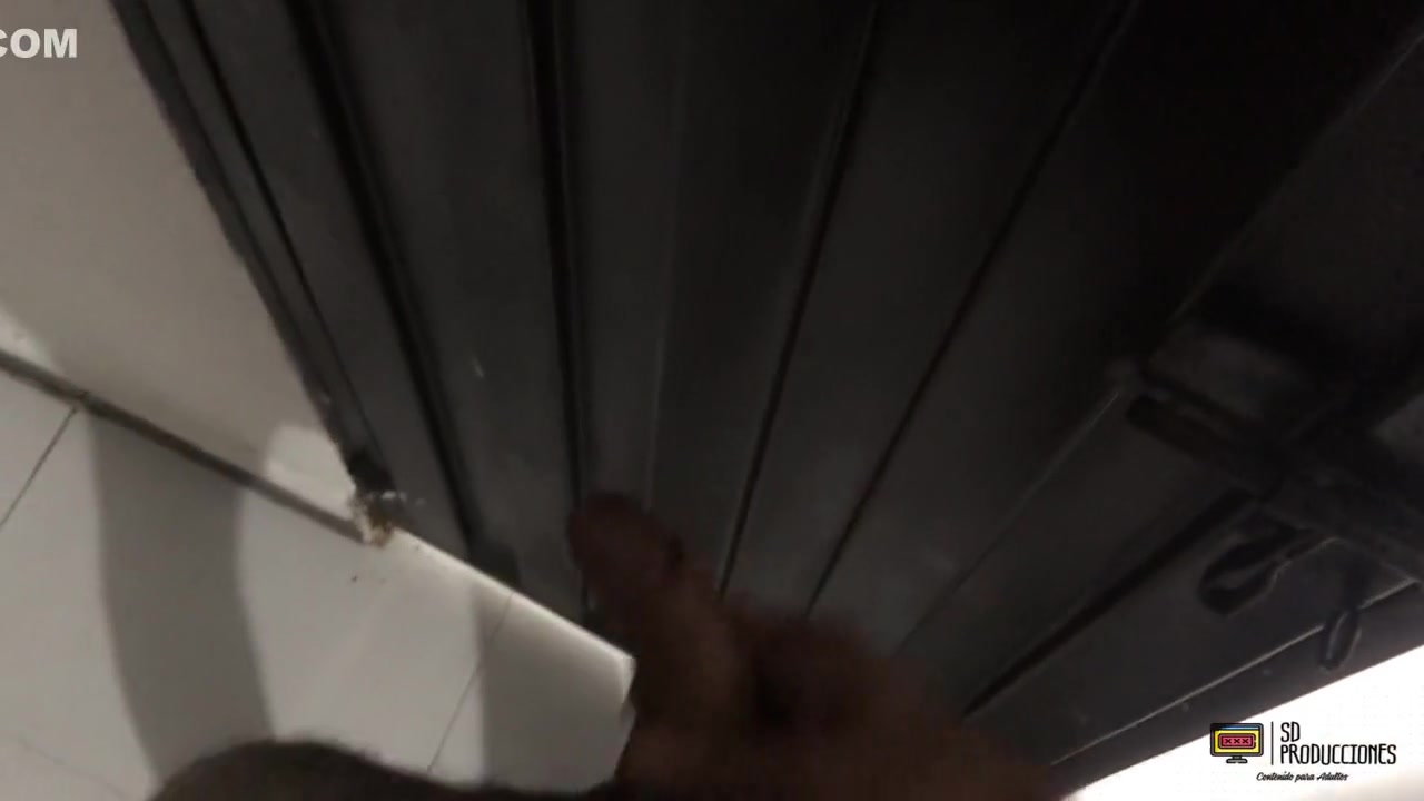 Get Very Horny When I See My Stepsister Naked In The Bathroom And I End Up Fucking Her - Porn In Spanish