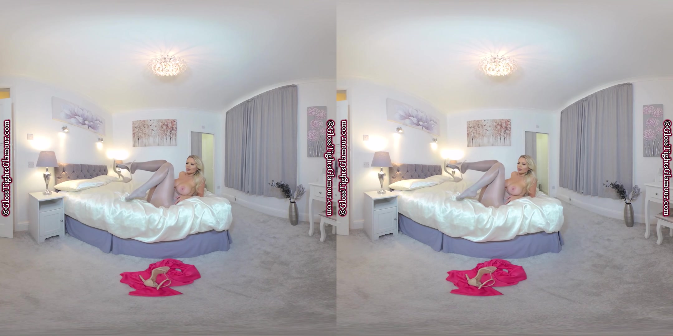 Sensuous Silver Tights - GlossTightsGlamourVR