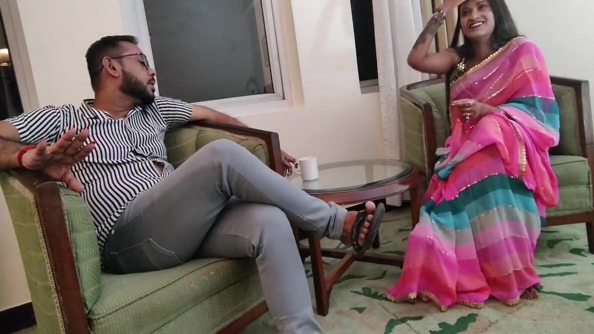 An Office Girl Cheated By Her Boss And Made A Hardcore Fucking Session In The Bosses Hotel Suite