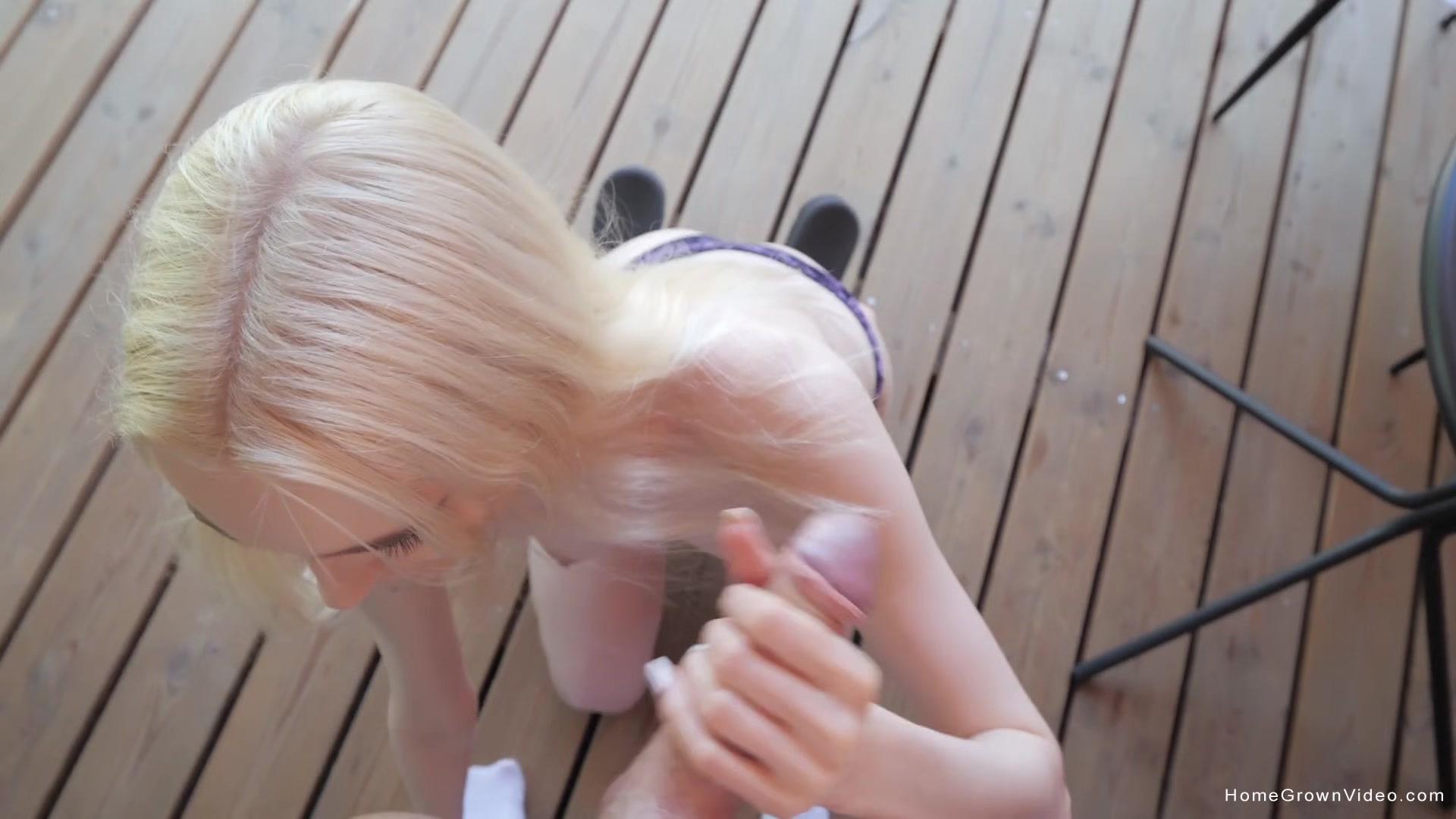 Shina and Ryen give their neighbors a very public show on the balcony!