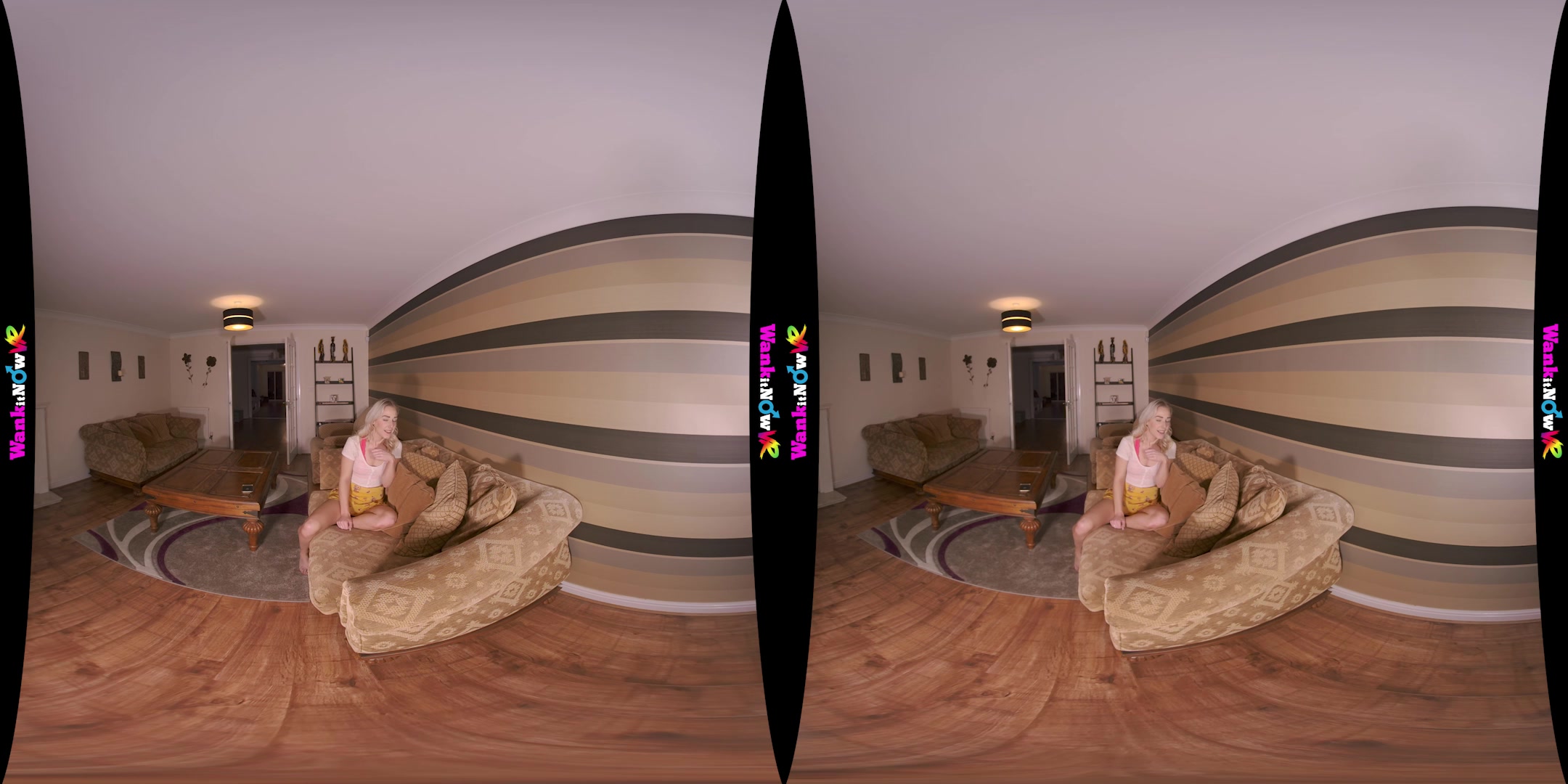 Hots For Me featuring Amy W - WankitNowVR