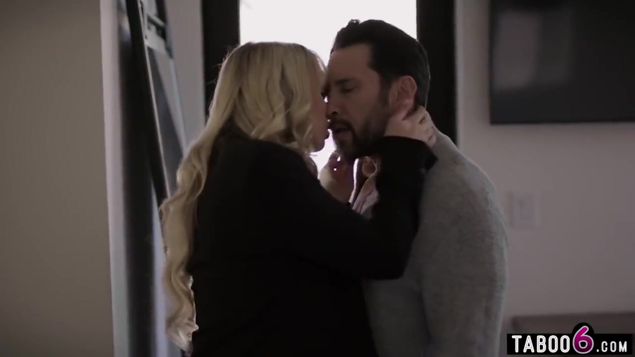 Lilly Bell, Pure Taboo And Mona Azar - Milf Real Estate Agent Makes Husband Cheat On His Latina Wife