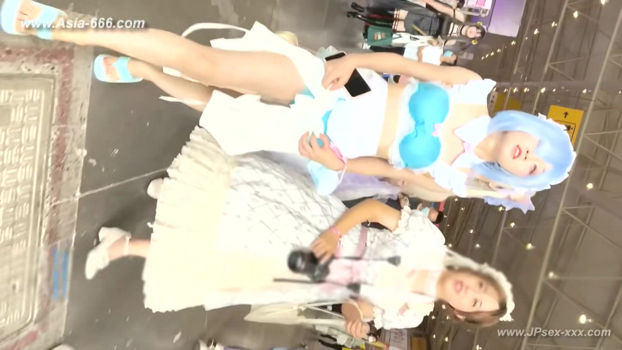 peeping chinese amateur upskirt.212