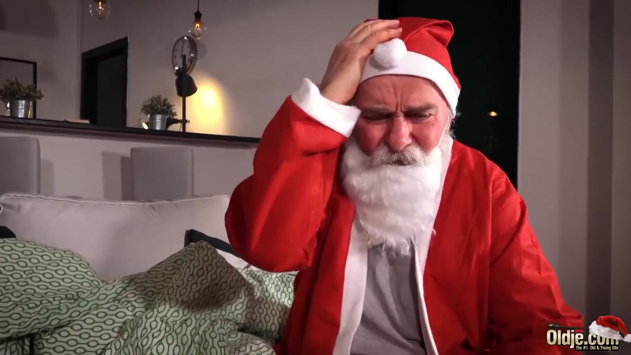 Old Santa Has Sex With Hot teen 18+ And Fucks Her Own Mouth Then She Swallows His Big Cum Like A