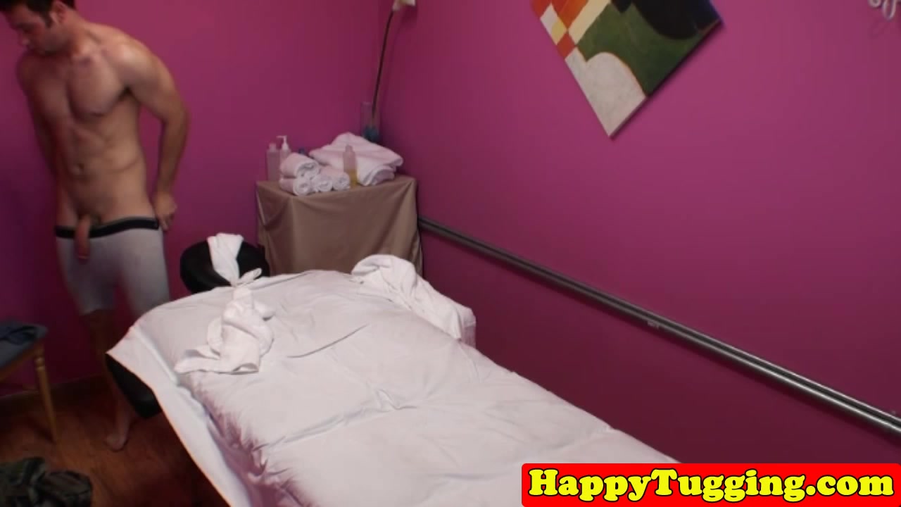 Smalltitted asian masseuse jerking client