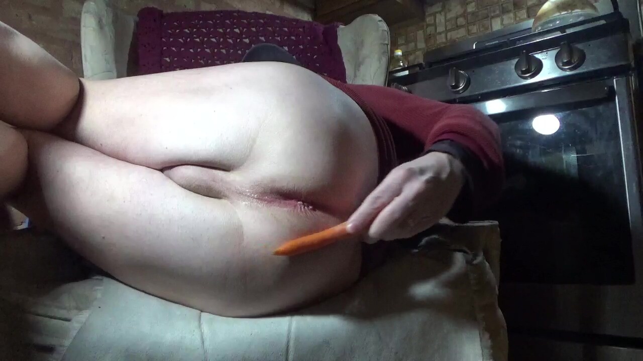 Asshole&Carrot. Ladyboy Serge Lu-sin