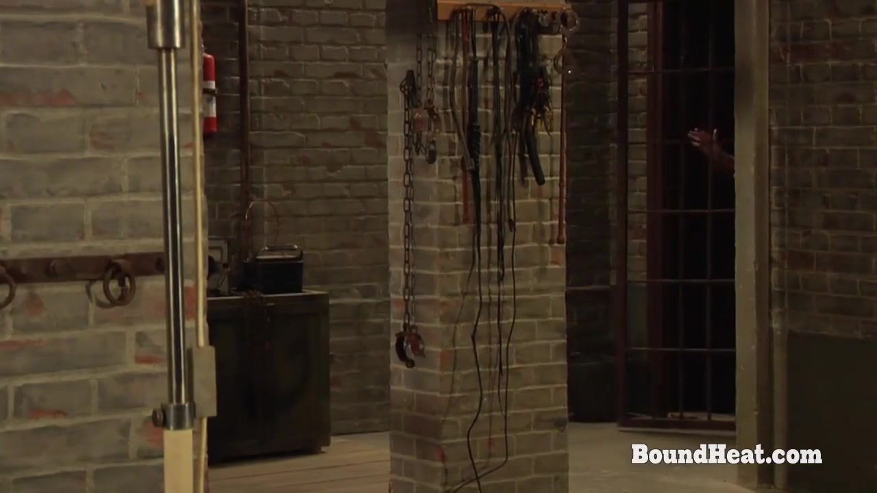 Lesbian Slave Adela In Prison Pleasuring Her Mistress
