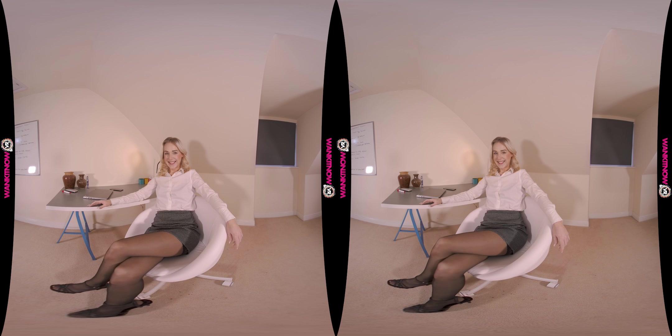 Payrise Persuasion featuring Amy W - WankitNowVR