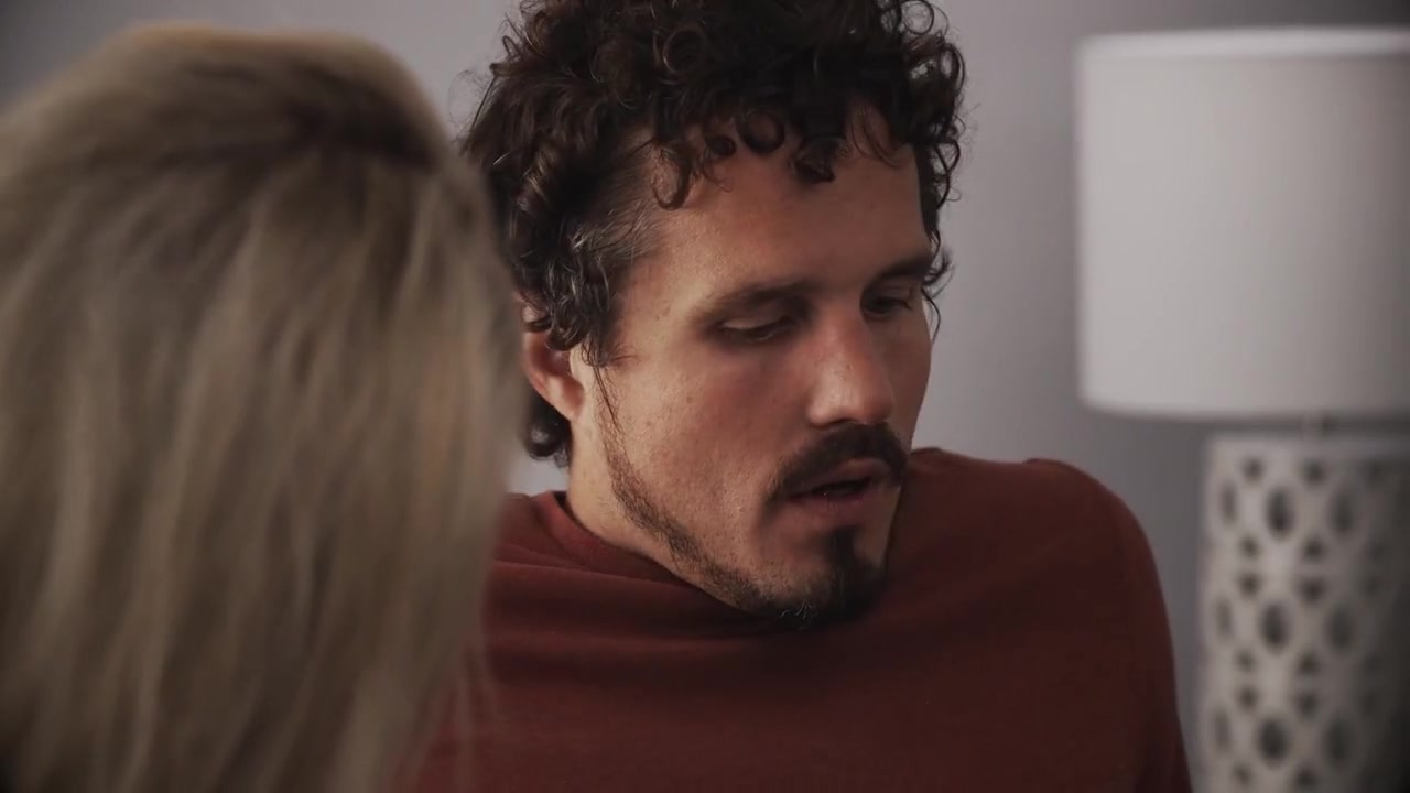 Sadie Summers, Missa X And Robby Echo In The Scandal