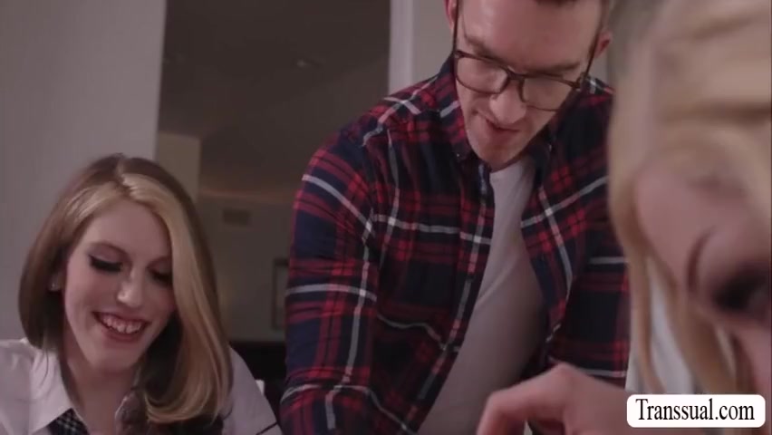 Izzy Wilde And Jenna Gargles In Two Hot Shemales Get Their Asses Bang By Black Window Cleaner