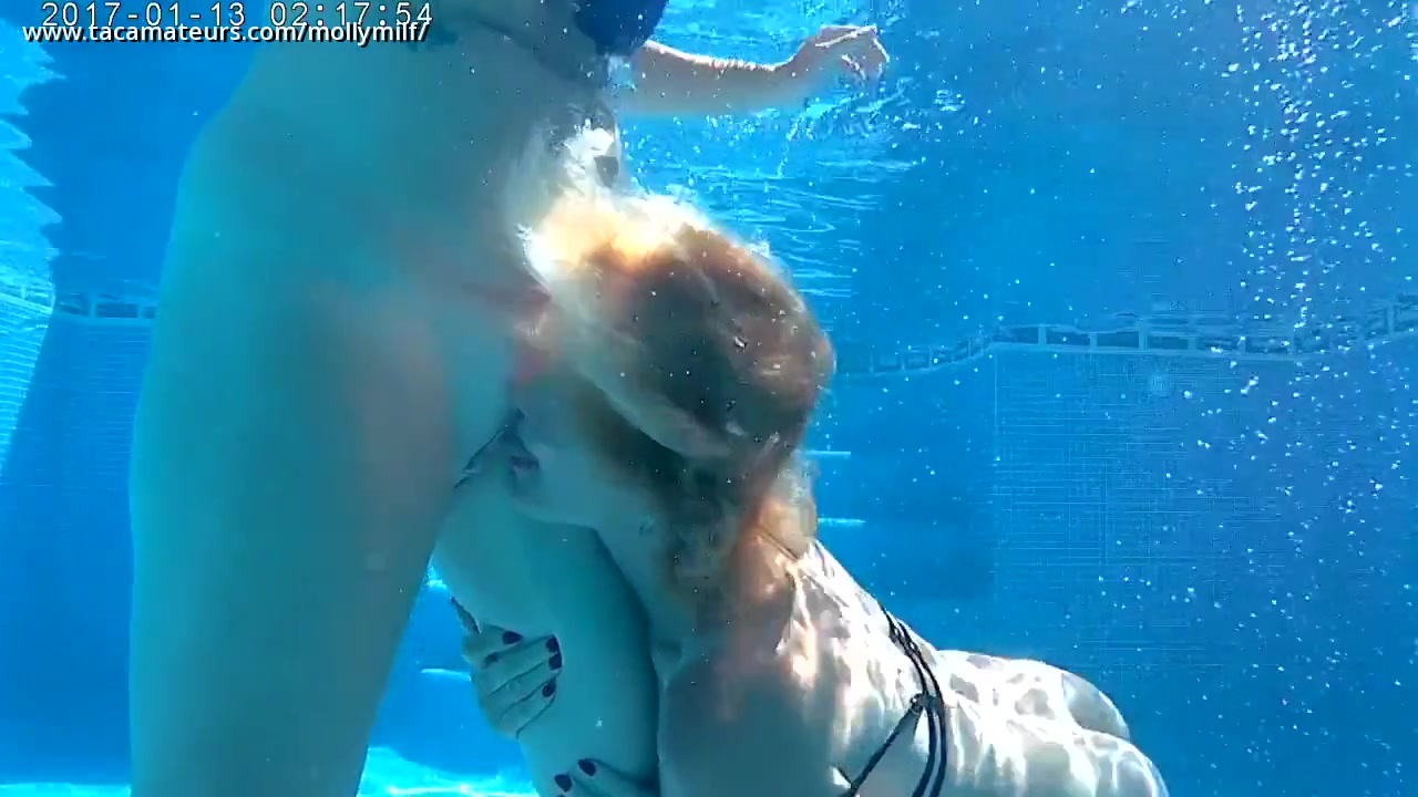 Molly & Melody Underwater Pt2 - MollyMILF