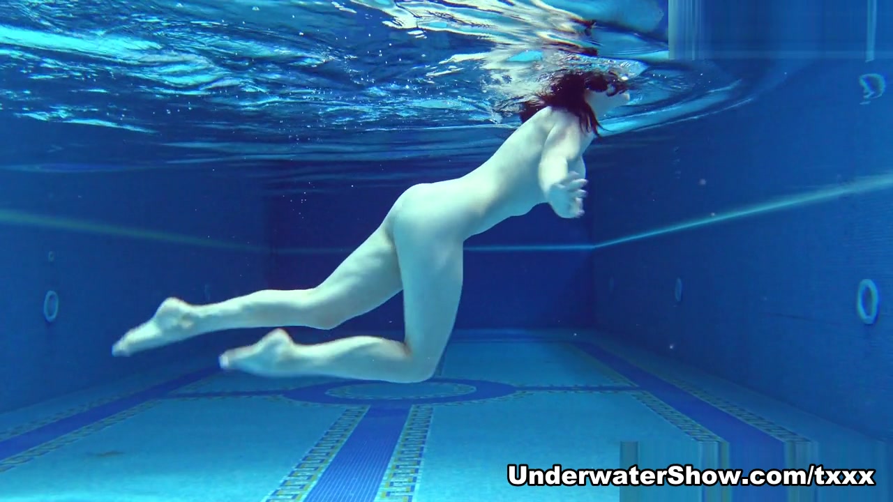 Blossom Sheril Video - UnderwaterShow