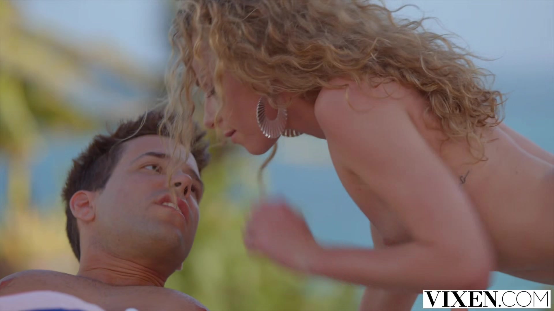 VIXEN Swinging couple living their best lives