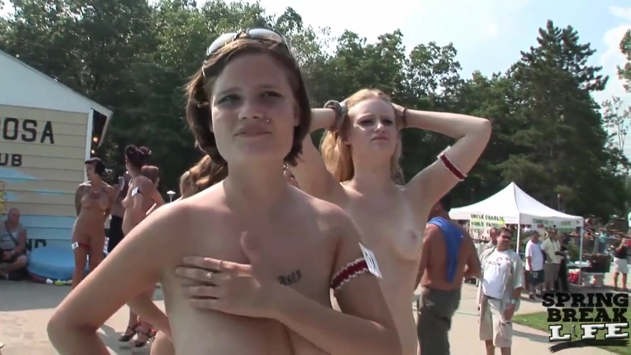 Nudes a Poppin Roselawn Indiana - SpringbreakLife
