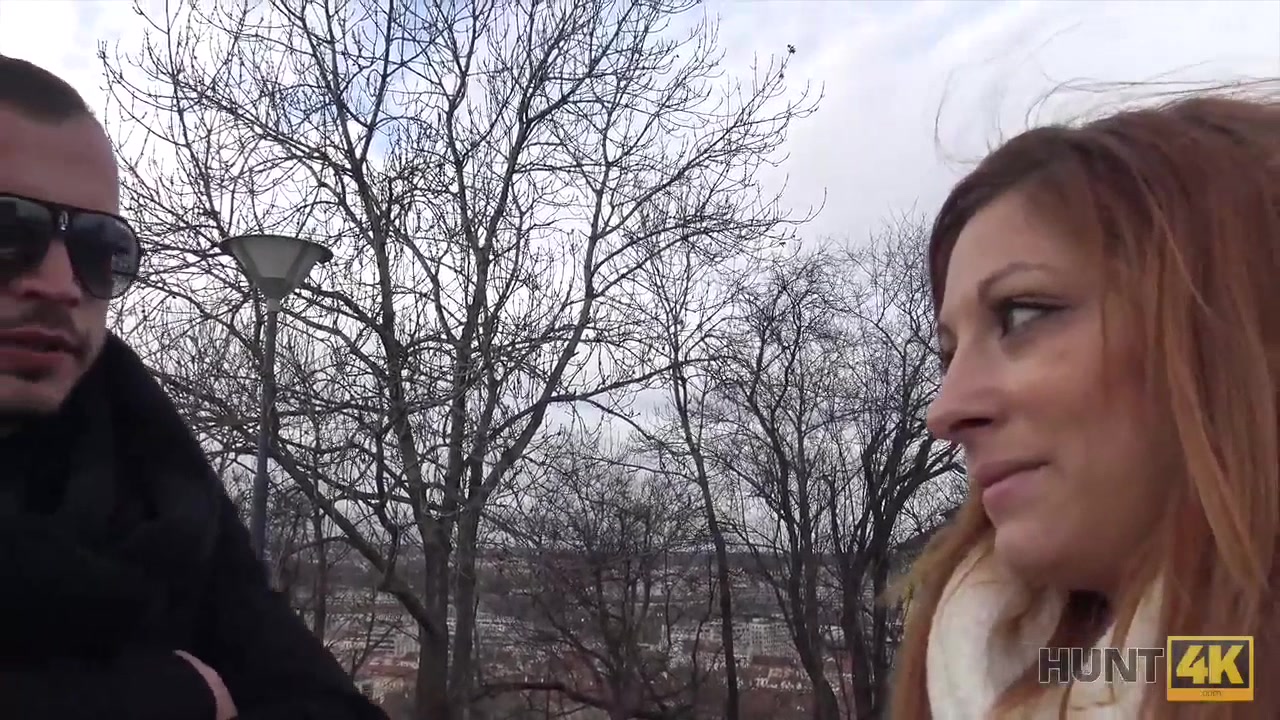 HUNT4K. I hunted a smoking hot chick next to her bf