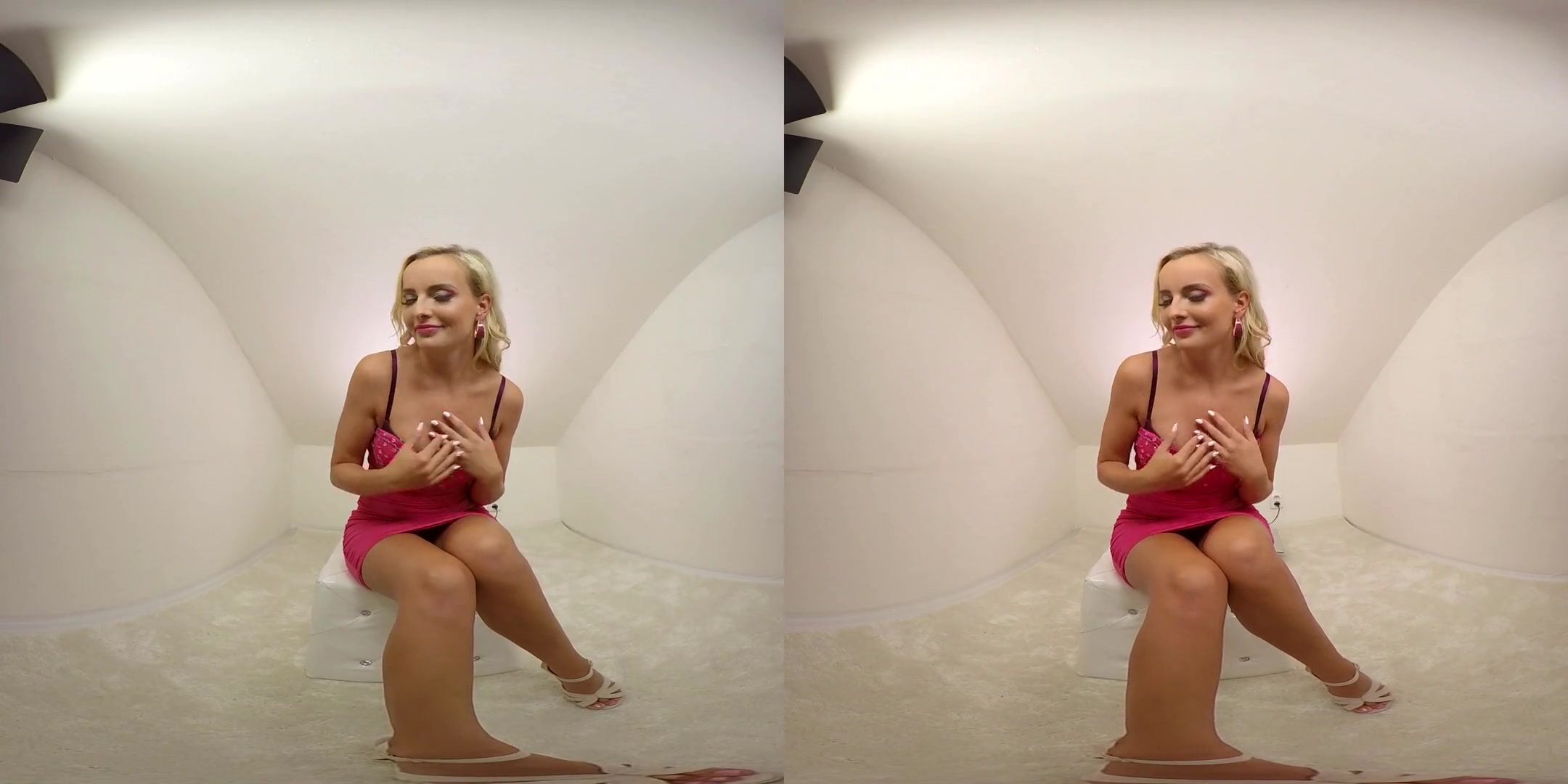 Amy Pink in 128 - Victoria Pure - BravoModelsMedia