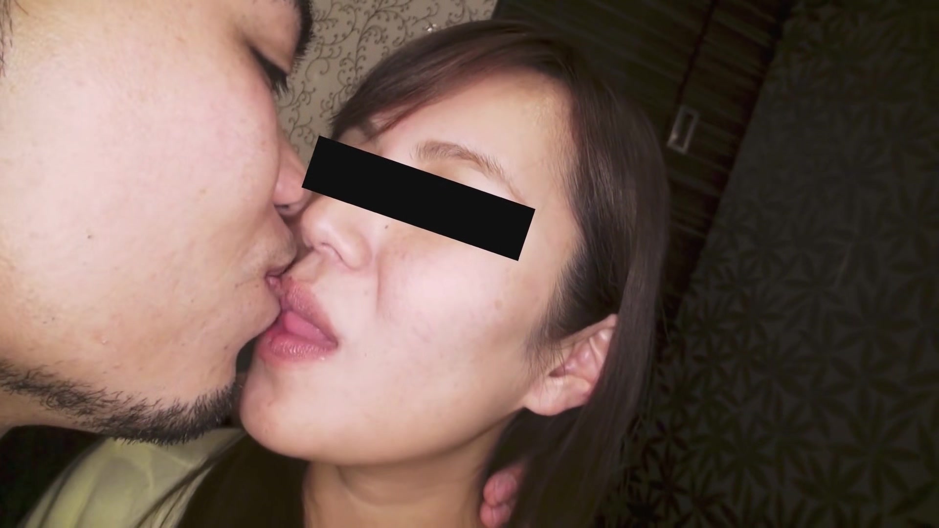 Suzu Motomiya Amateur Beauty With Full Of Sex Appeals For The First Time Try To Keep Looking At Camera - 10musume