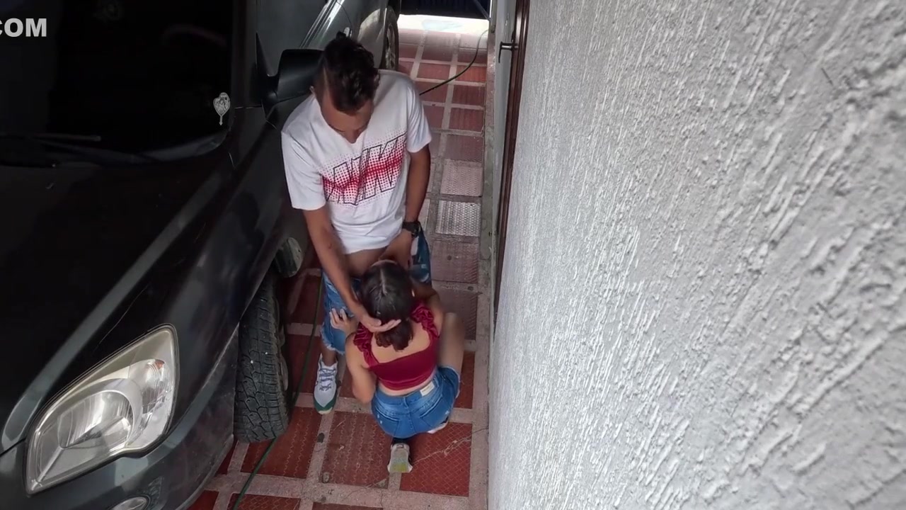 Salgo Almorzar Del Trabajo Y Encuentro Camniando Por Via A Una Petite Sexy Que Acepta Tener Sexo Rapido E Incomodo A Cambio Del Pasaje De Bus 10 Min