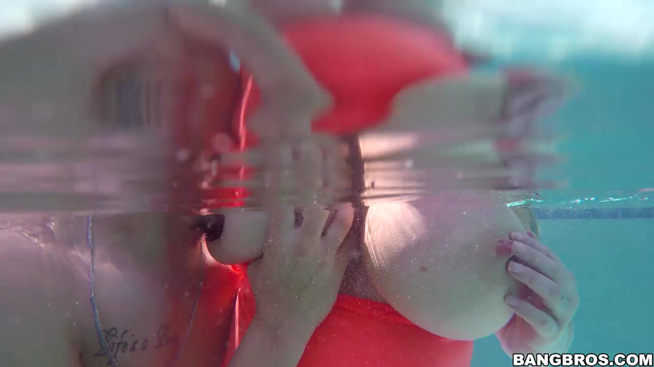 Brandy Is Back With Her Huge Tits - BigTitsRoundAsses