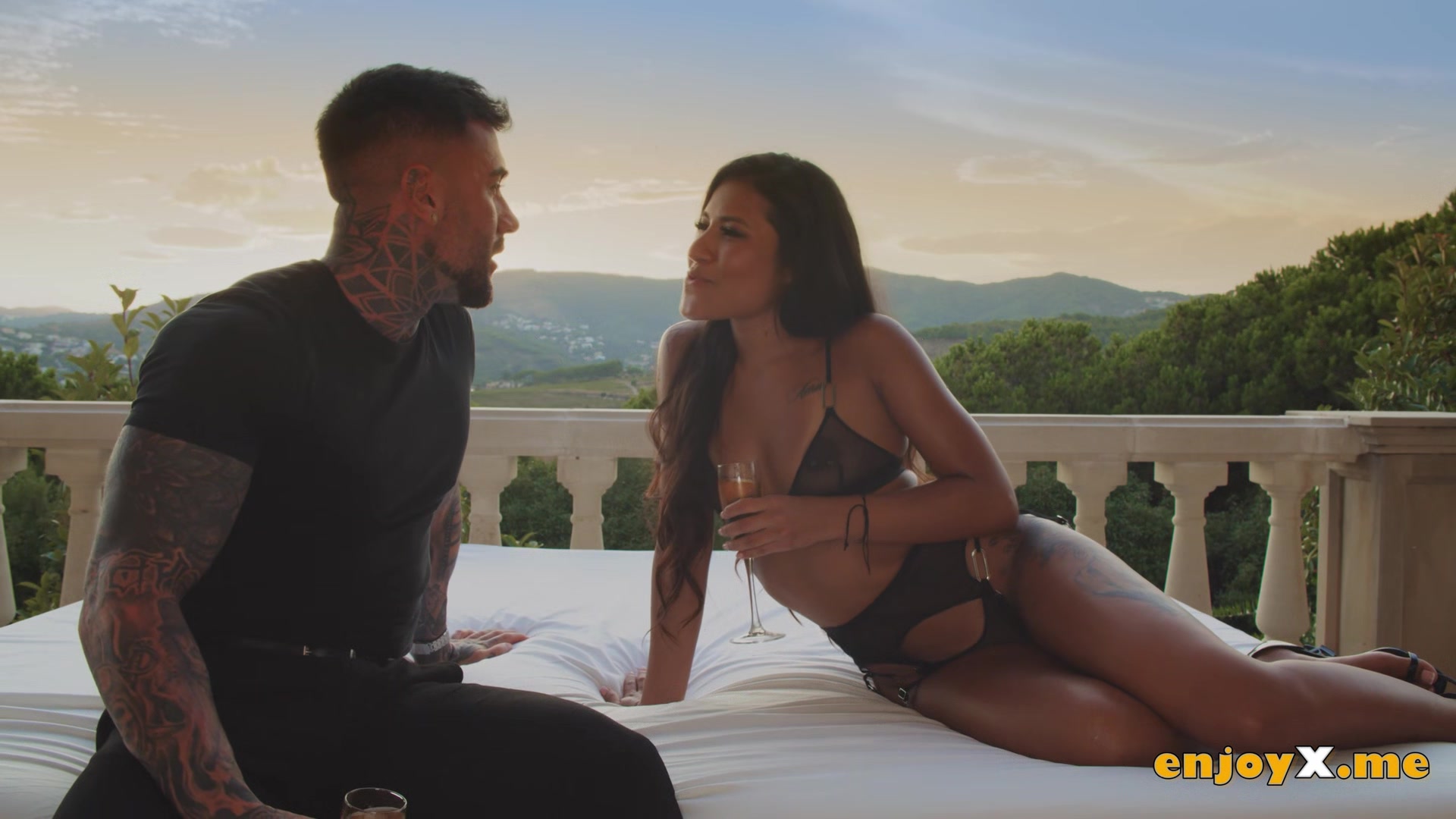 Andrea Retali, a black-haired pornstar, gives a blow-job while observing the sunset, lovin� gonzo porn in utter HD.