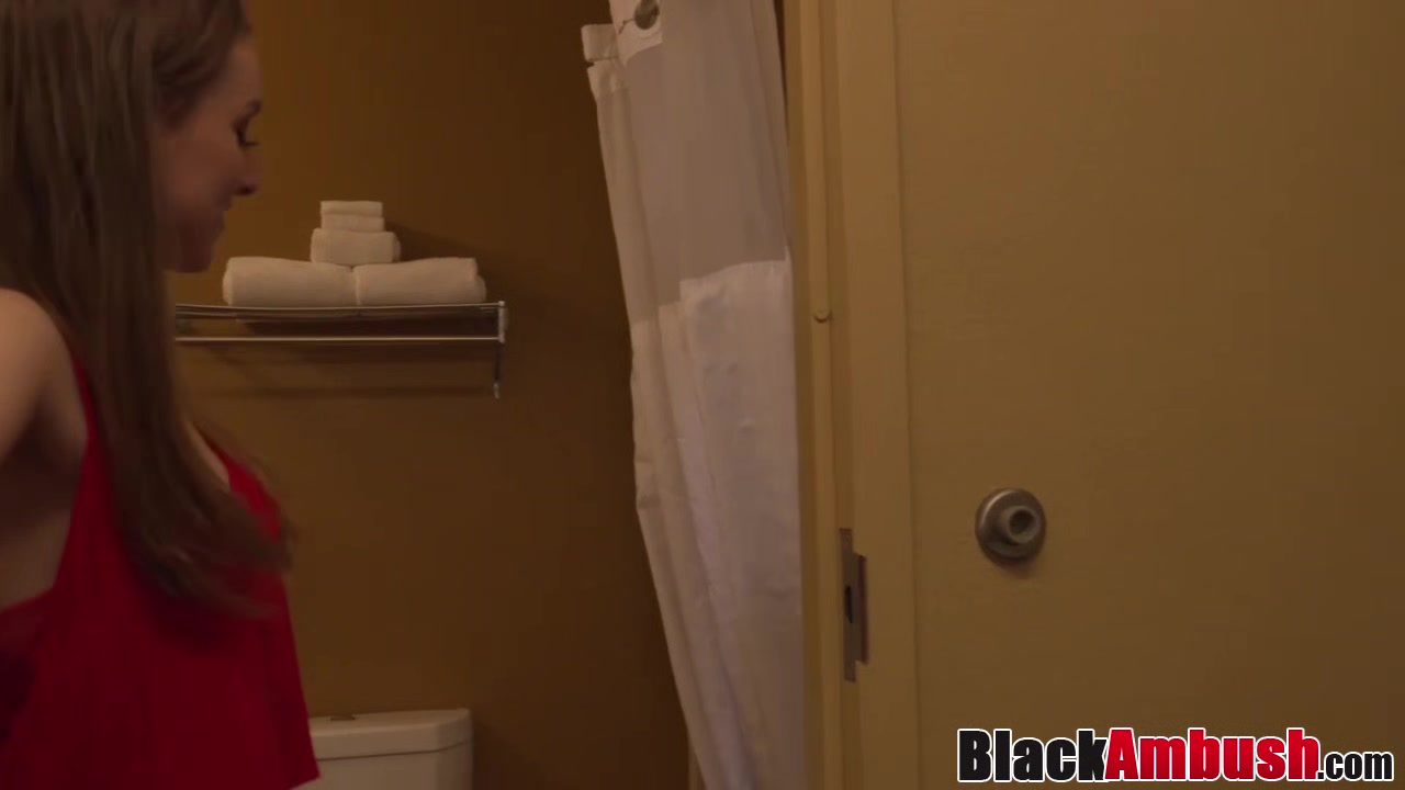 Ginger debutante Chloe tricked into interracial creampie