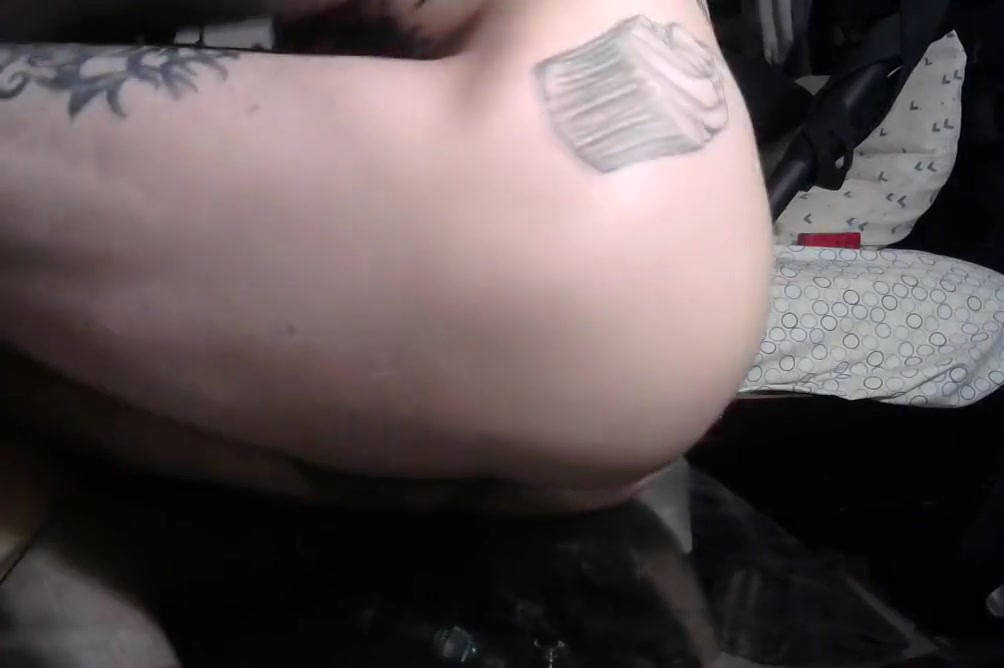 Sexy Young Stud The Inside Of His Beautiful Hole With Butt Plug Tunnel Closeup And Getting Juicy From Dildo Play