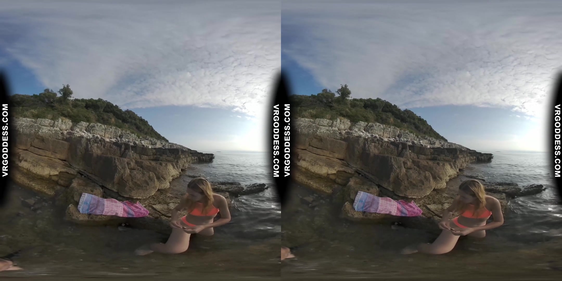 Risky Public Beach Masturbating On Vacation With Hot Ginger Lea Sunbathing And Vibrating Rfo