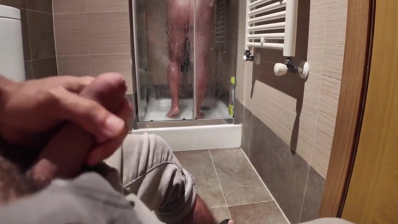 Snuck Into My Stepmoms Shower. Will She Jerk Off Me? 6 Min