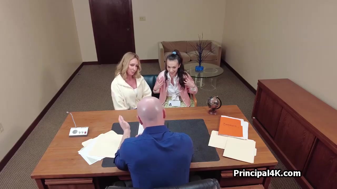 Fucking Fit Milf Teacher And Sexy Coed