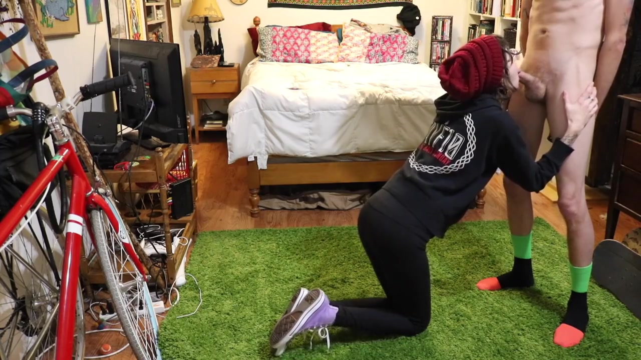 Hipster Girl Sucks Cock In Converse Sneakers