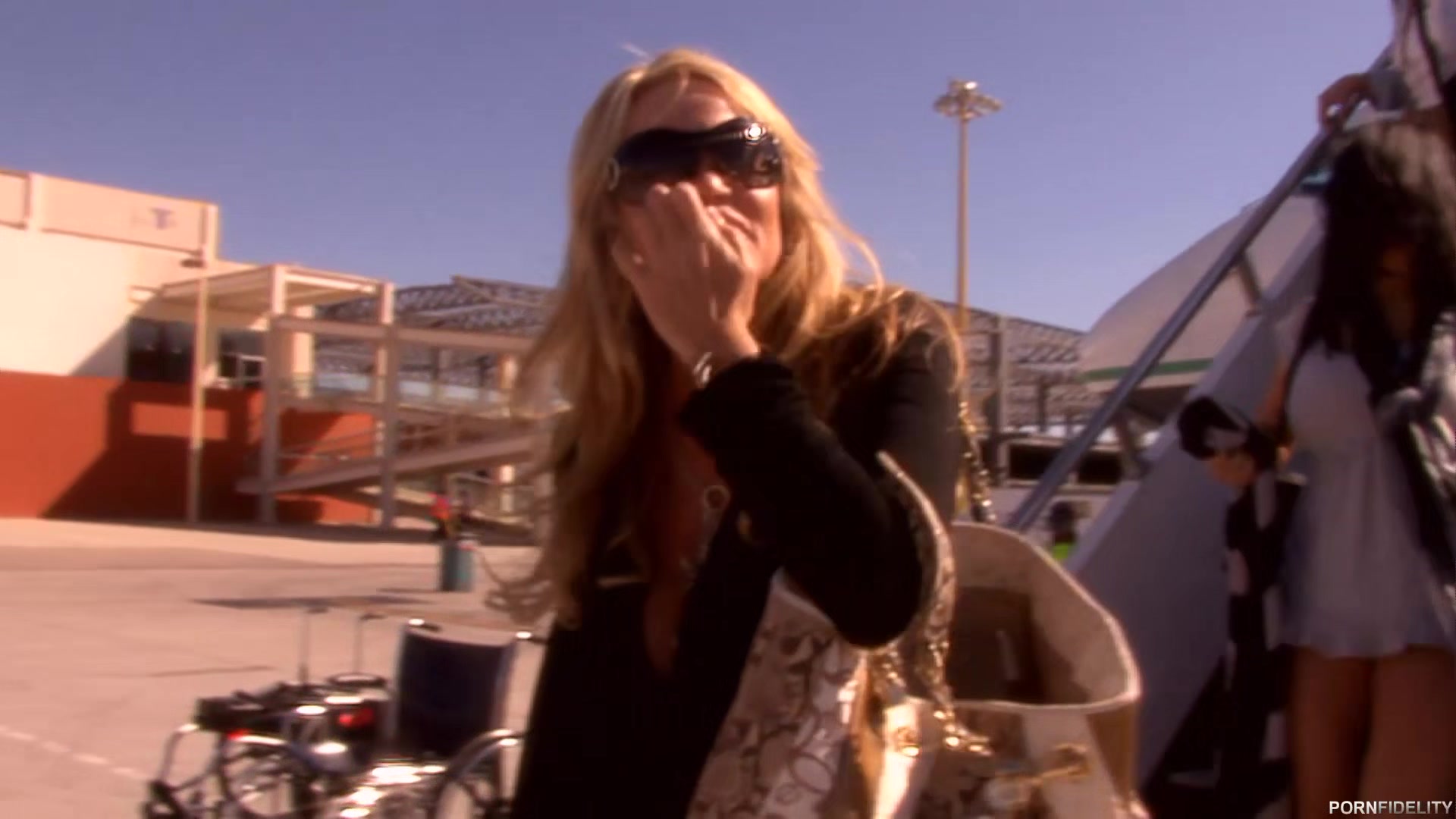 Kelly & Sienna...Mexico 1 - Starring: Sienna West
