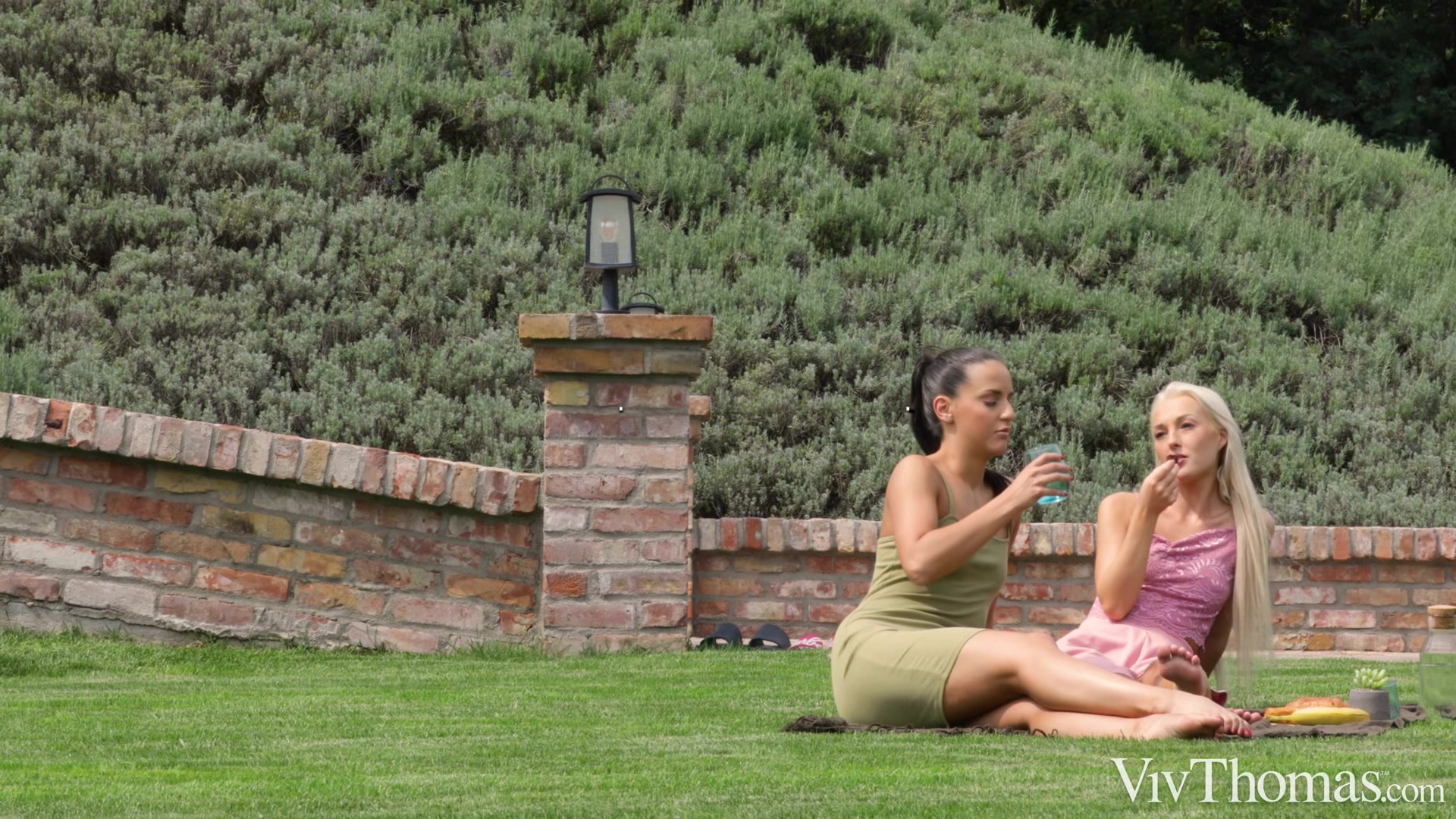 The Residence Episode 3 - Kira Queen & Lovita Fate