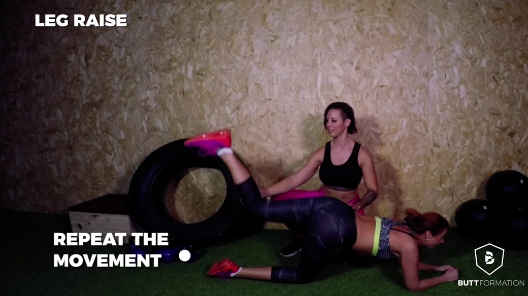 Carla Pons in Leg Raises - ButtFormation