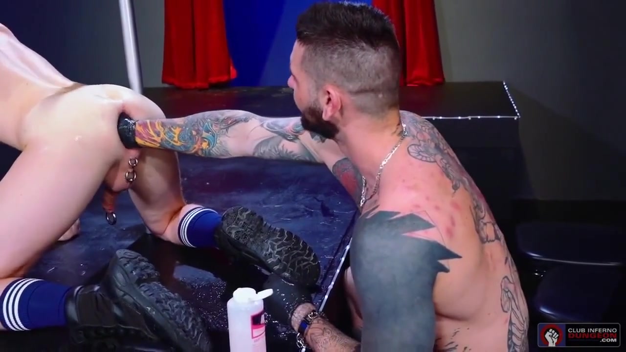 Boy Love Fisting 2-1