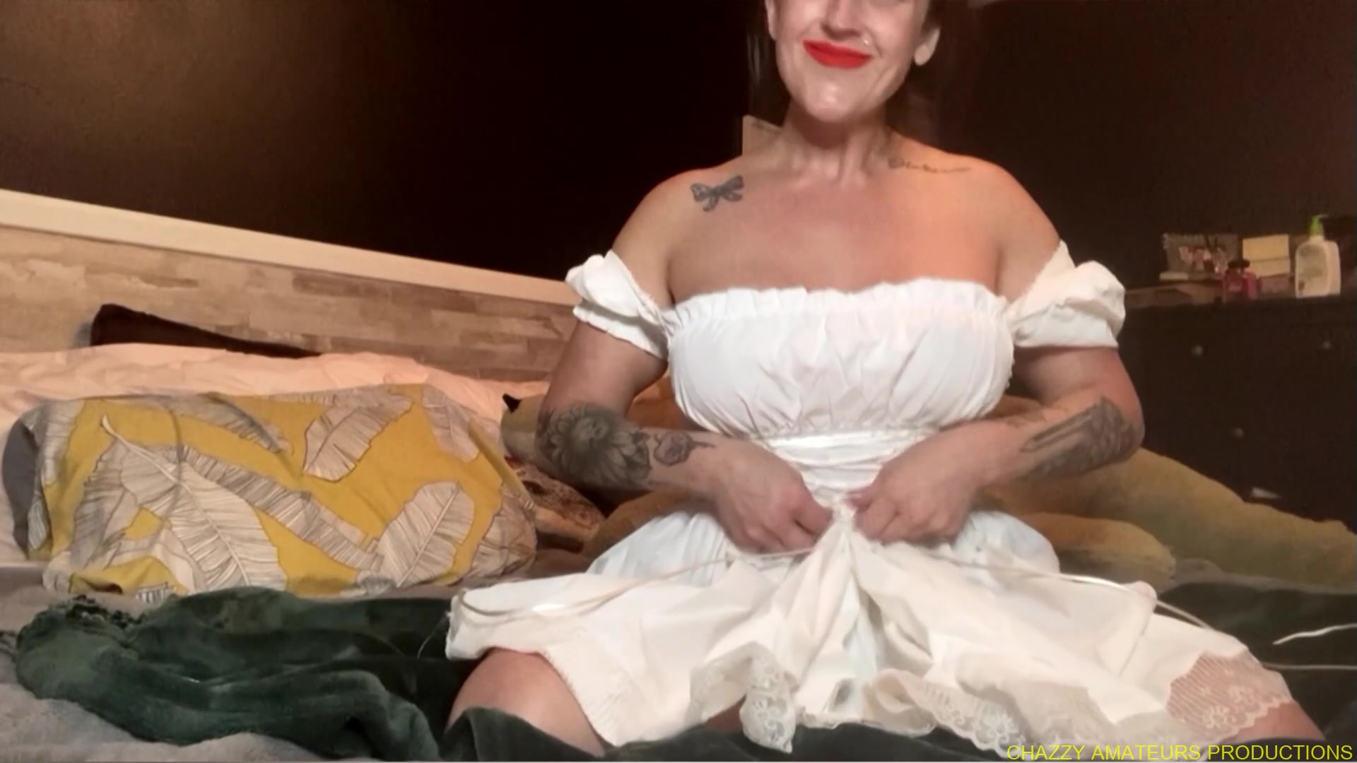 Tattoo Tour Starring Meg The Vamp - Chazzy Amateurs