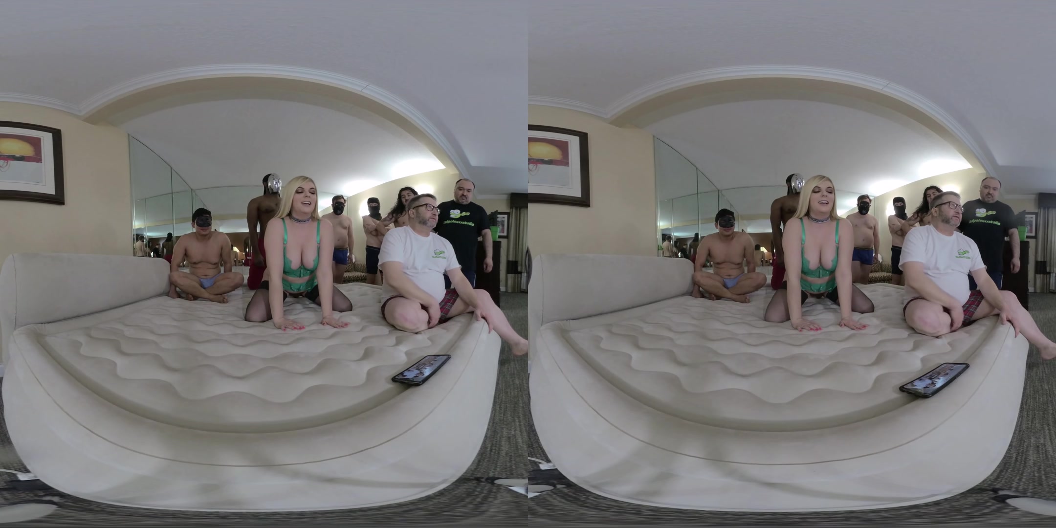 Kendra Lynn GANGBANG 1 of 3 - TadPoleXXXStudio
