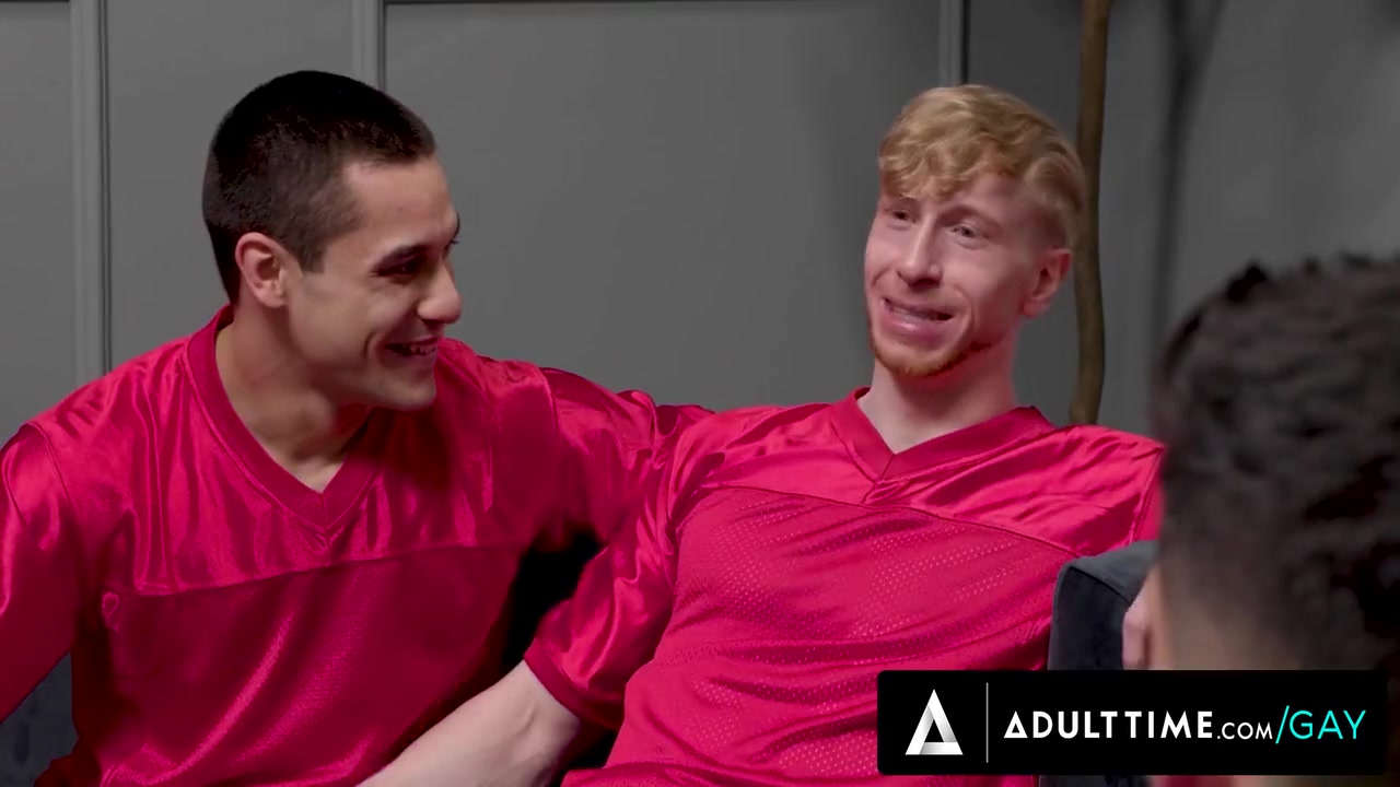 Jimmy Fit, Andrew Miller And Jim Fit - Heteroflexible - Horny Gay Couple Try Swinging With Their College Buddies