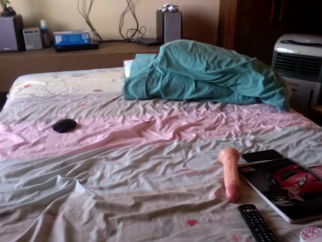 Valentina Follandose por el ano