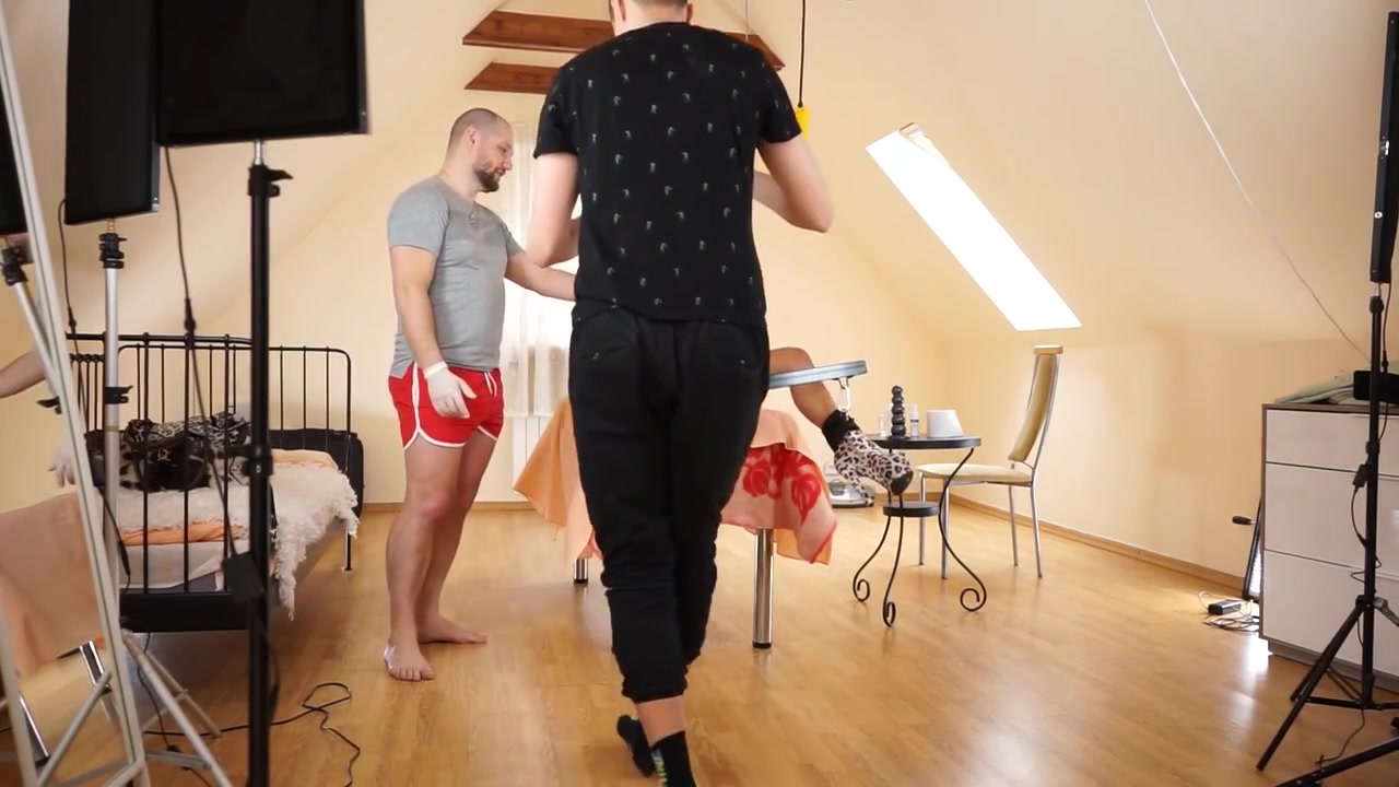 Behind The Hard Fisting Fox In Suspension With Kiki Klement, Monica Sweet And Monika Fox