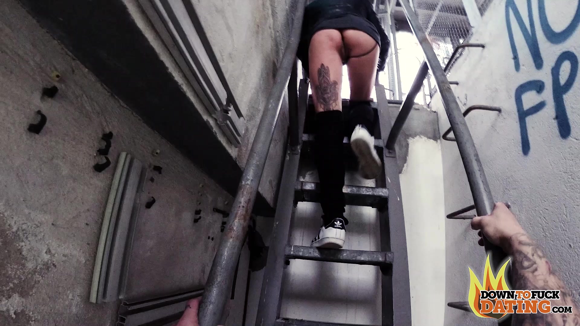 Vicky Hundt: Tattooed Milf Craving Young Cock