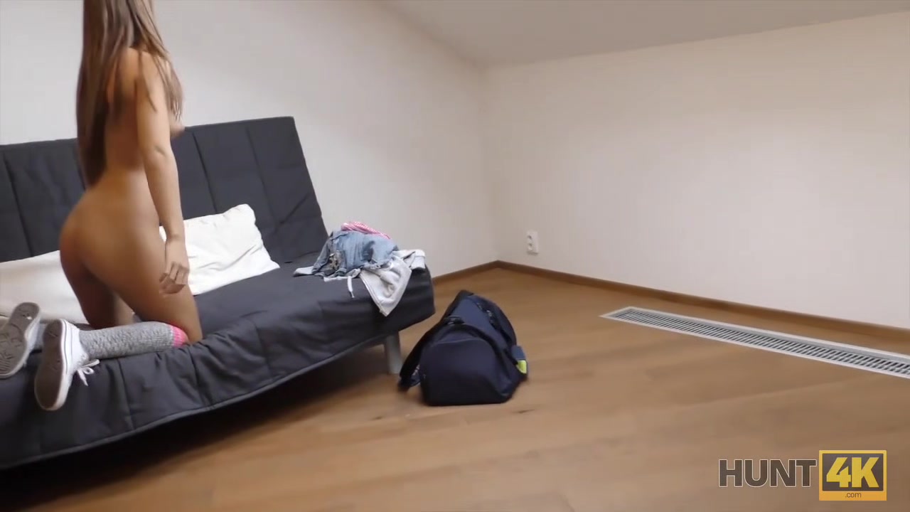 HUNT4K. Crazy fucking action performed by lovely dollface for money