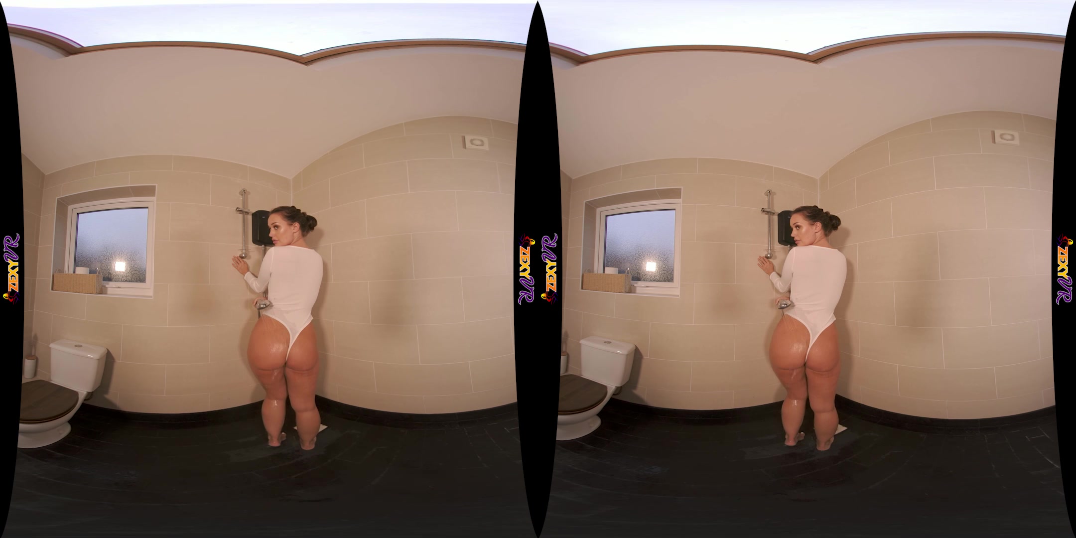 Splash Zone featuring Frankie L - ZexyVR