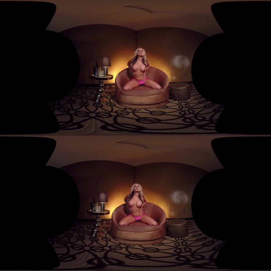 Alexis Monroe in Alexis Monroe - Private Dance 3D - Level 2 - VRClubz
