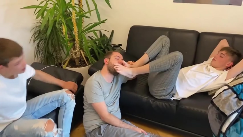 Two Twinks Feet Licked