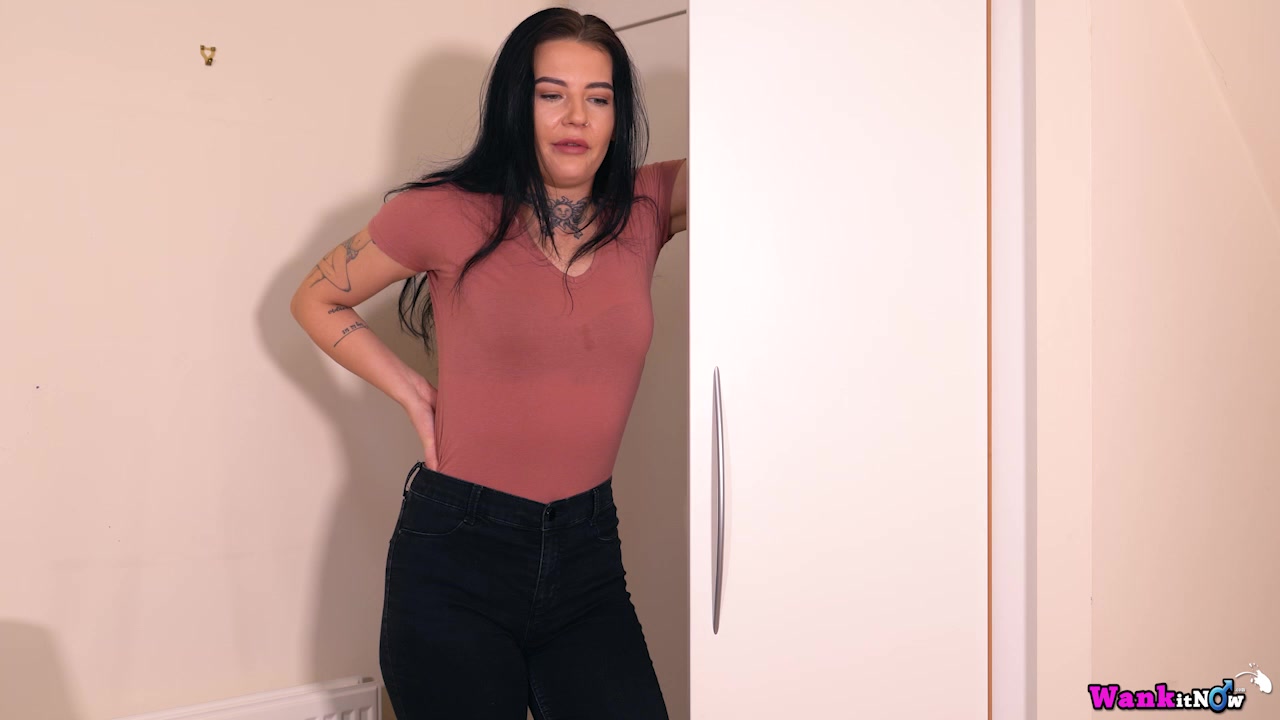 Keeley - Cumming For A While - Sexy Videos - WankitNow