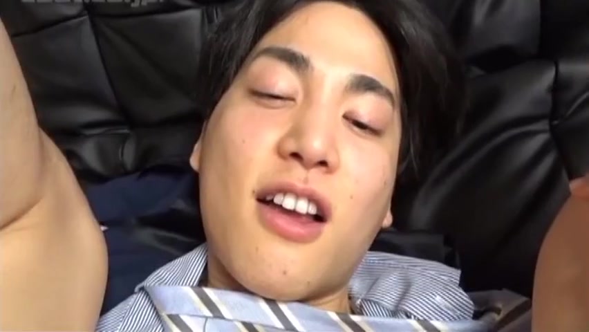 Slutty Japanese Likes Getting Poked