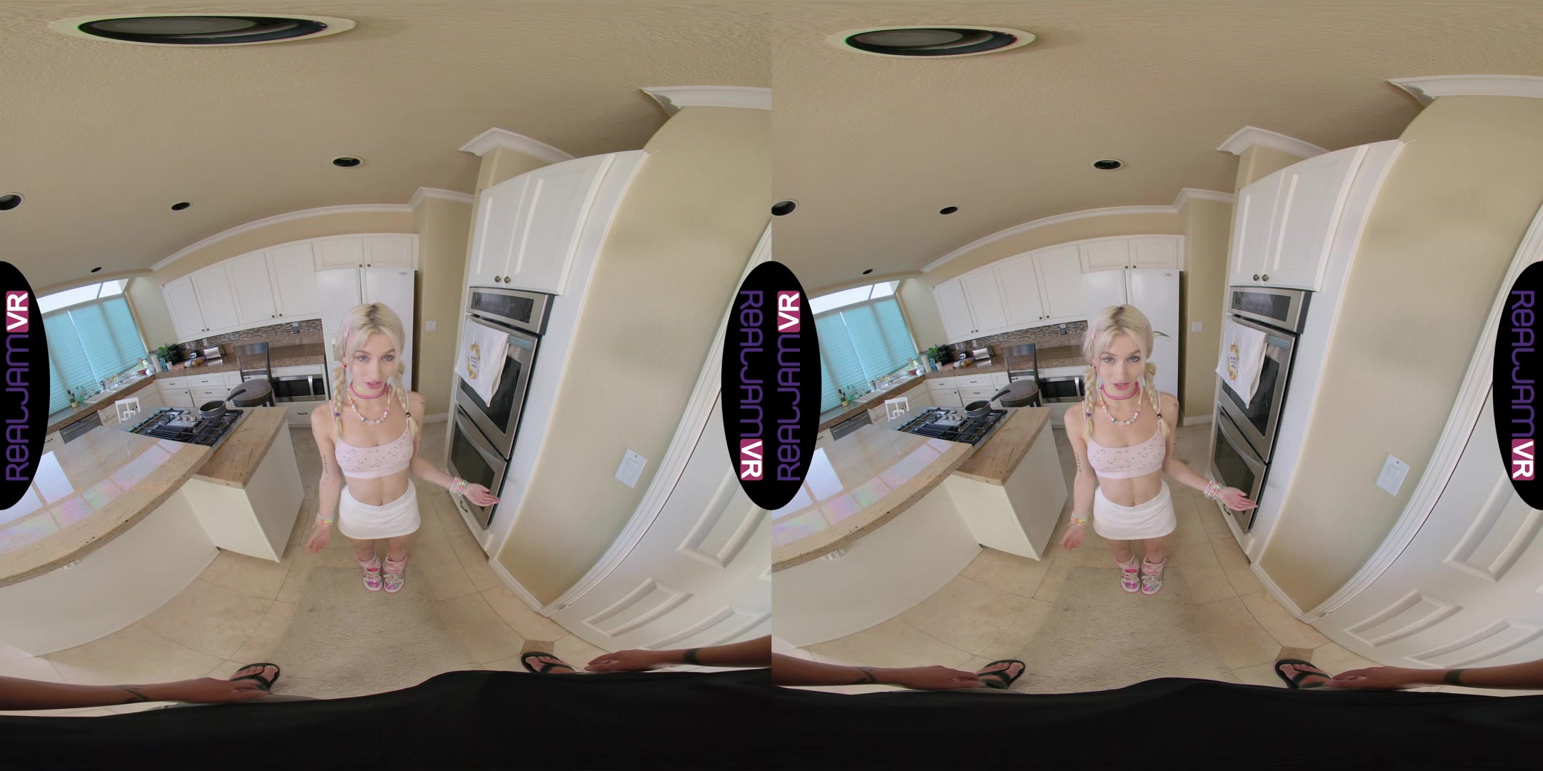 Horny Babysitter Emma Rosie