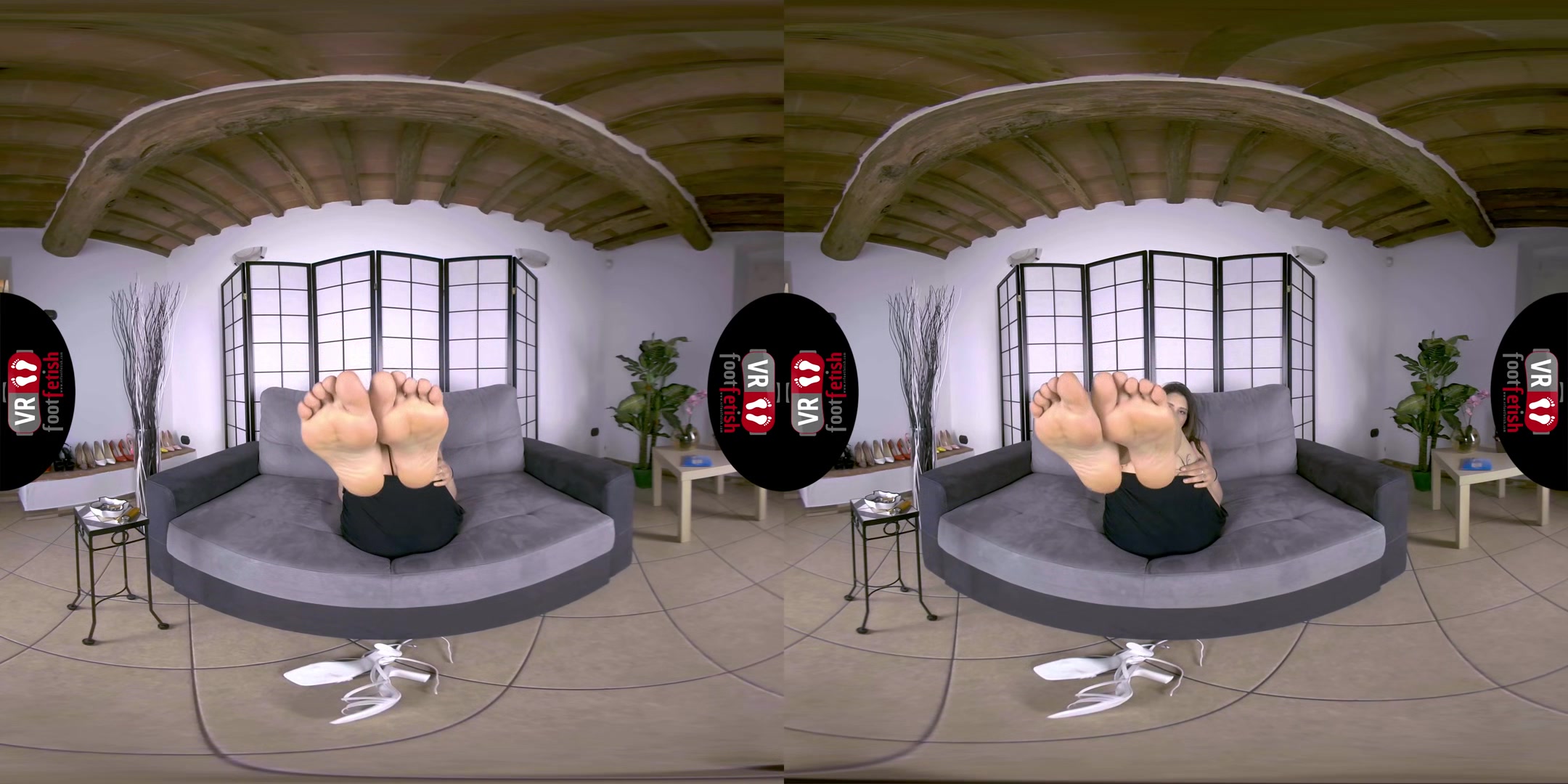 Violet's Cigar And Foot Tease Session