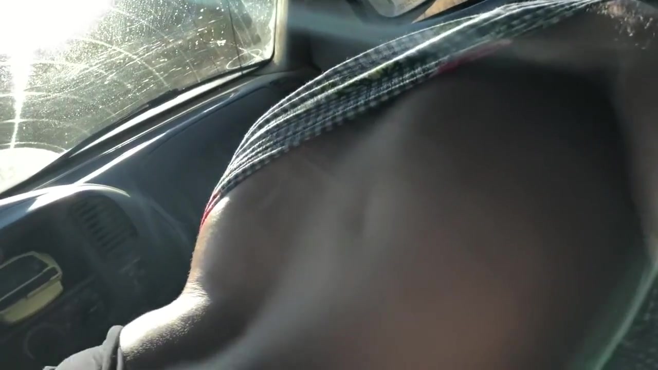 Hot tgirl sucks my dick and jacks me off in my car