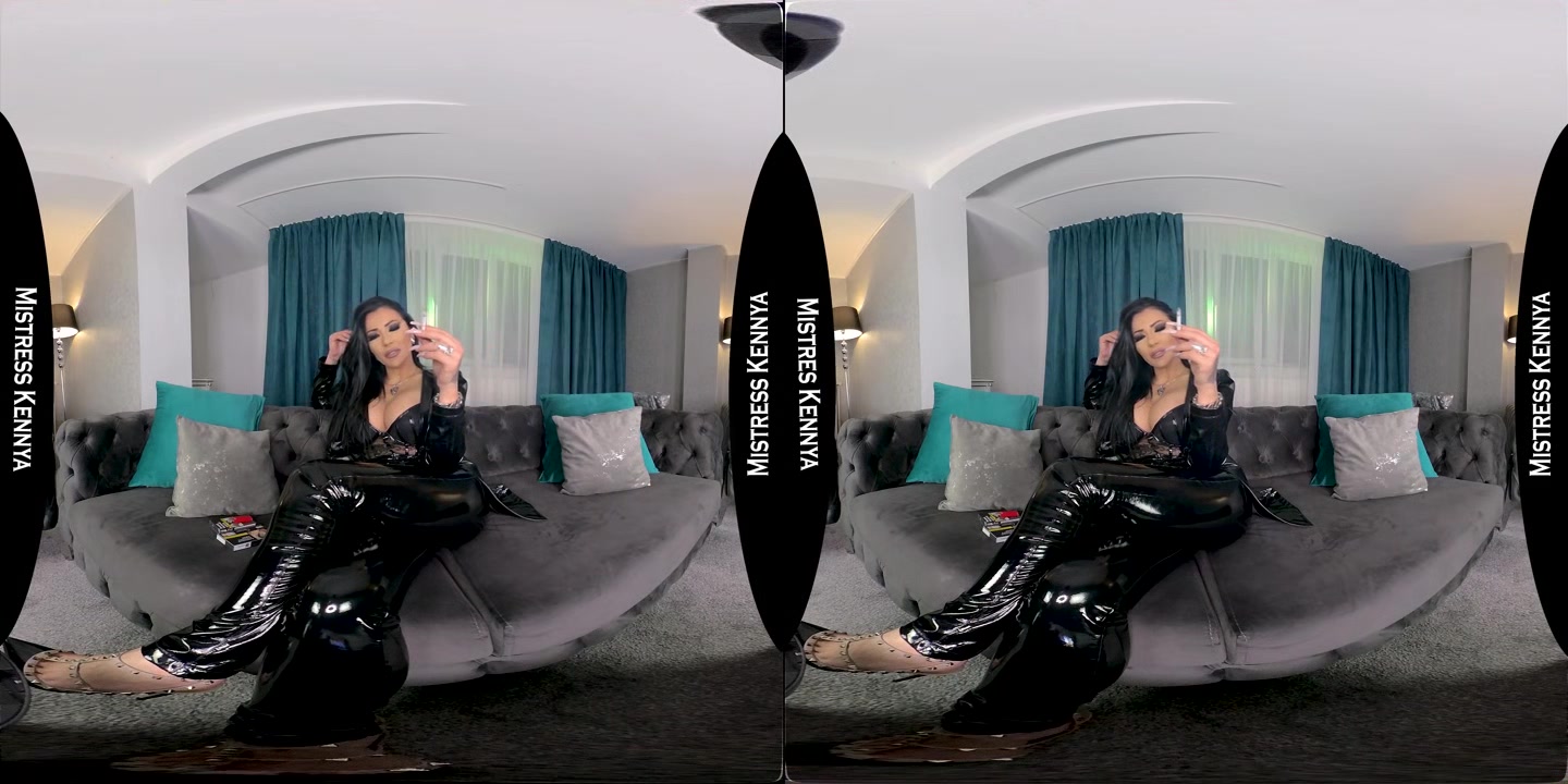 Human Ashtray, Chain Smoking Black Cigaronne - VRVids